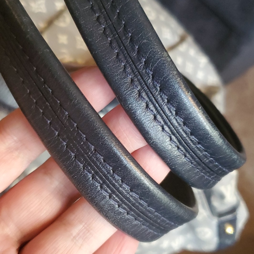 Louis Vuitton Rhapsodie MM - Picture 5 of 8